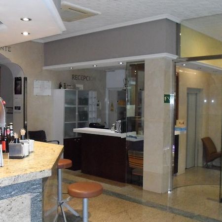 Hostal Coruna Astorga Exterior foto
