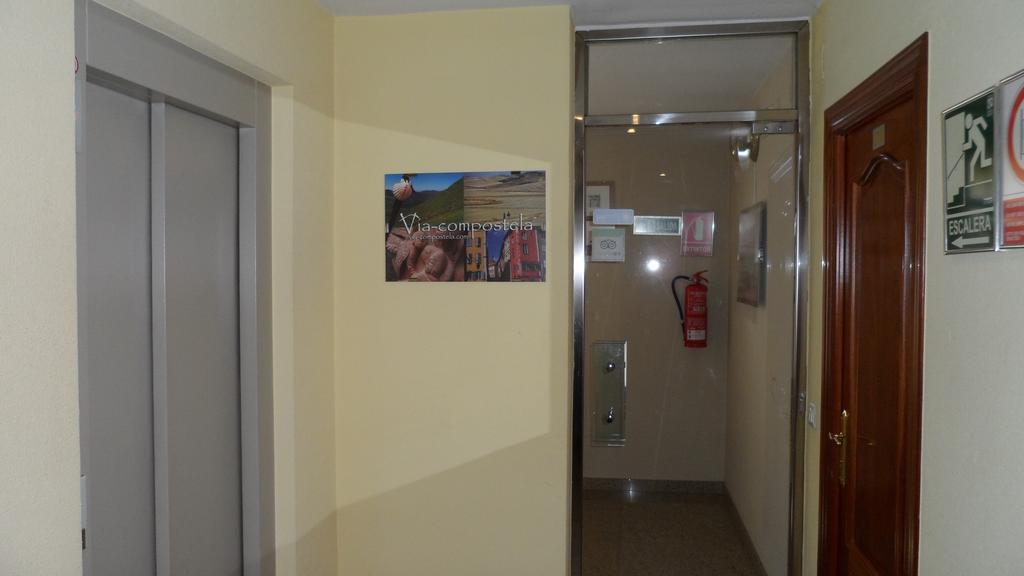 Hostal Coruna Astorga Exterior foto