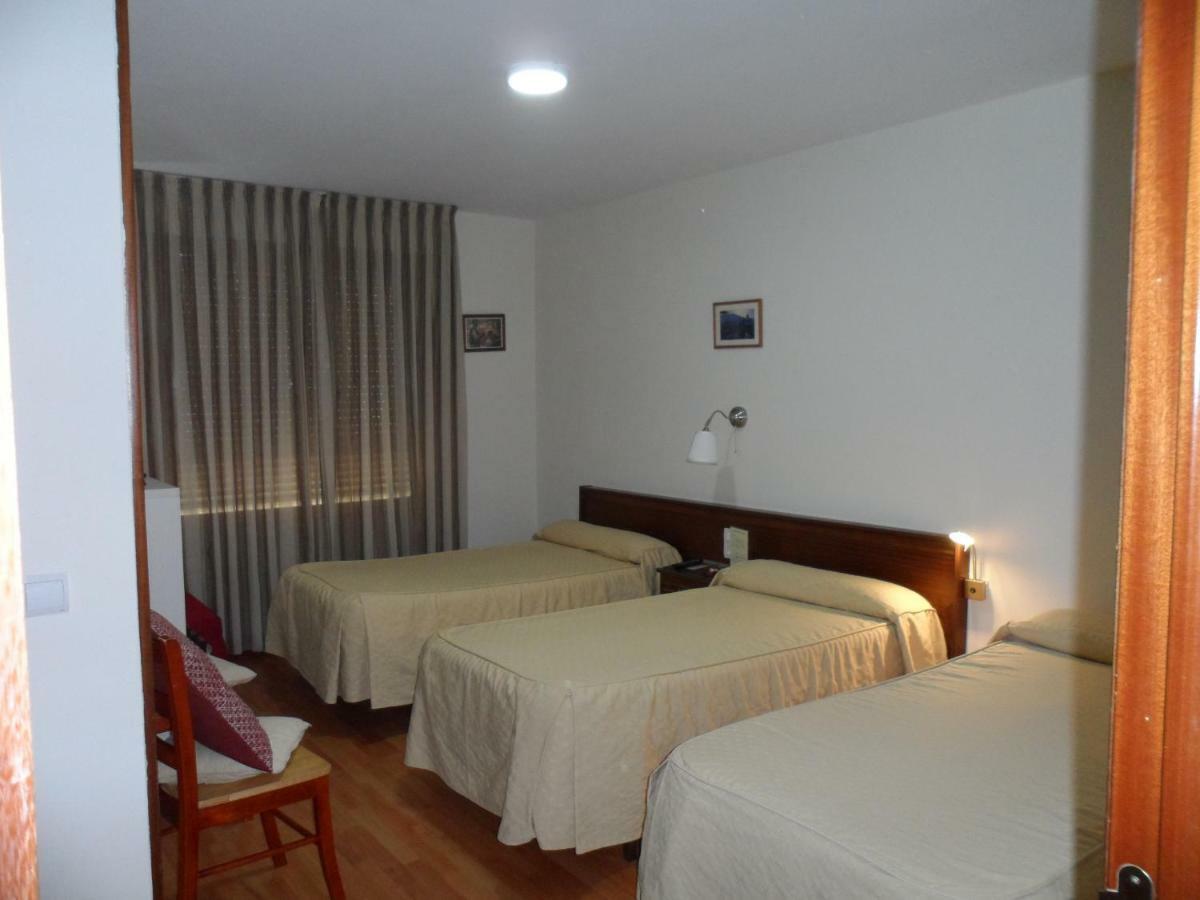 Hostal Coruna Astorga Exterior foto